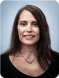 Portrait of Laura Suter-Dick